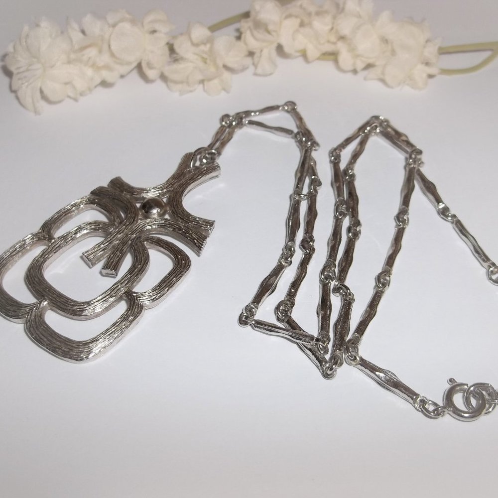 Vintage Avon Necklace, Avon Necklace, Avon, Avon, Vintage Necklace, Silver 7736 View 5